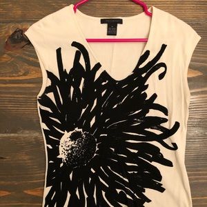 The Limited black & white cap sleeve blouse size M